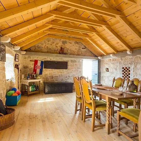 Apartment Pata * Zupa Dubrovacka